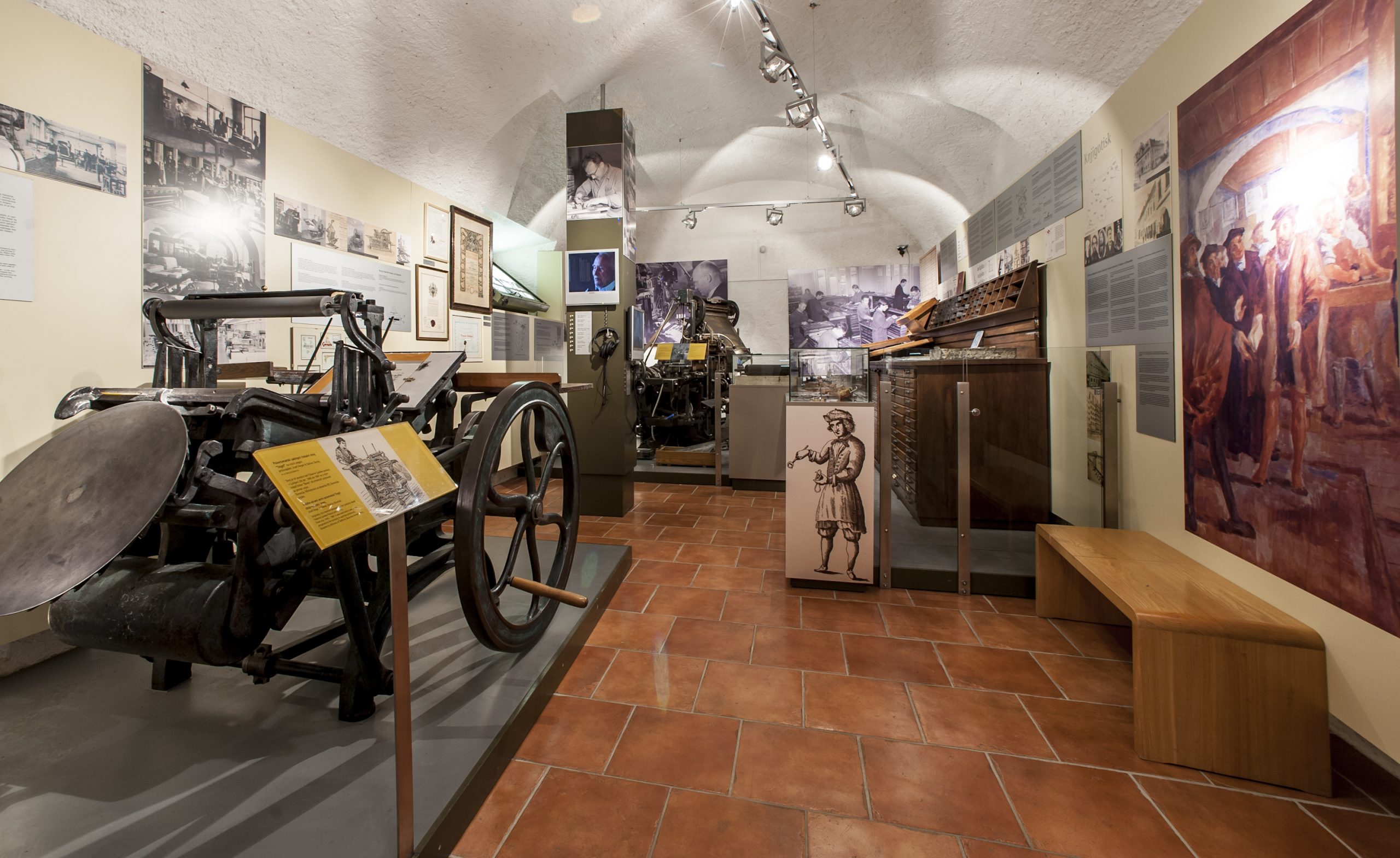 01 V0040837 Tiskar odd prostor foto BlažZupančič