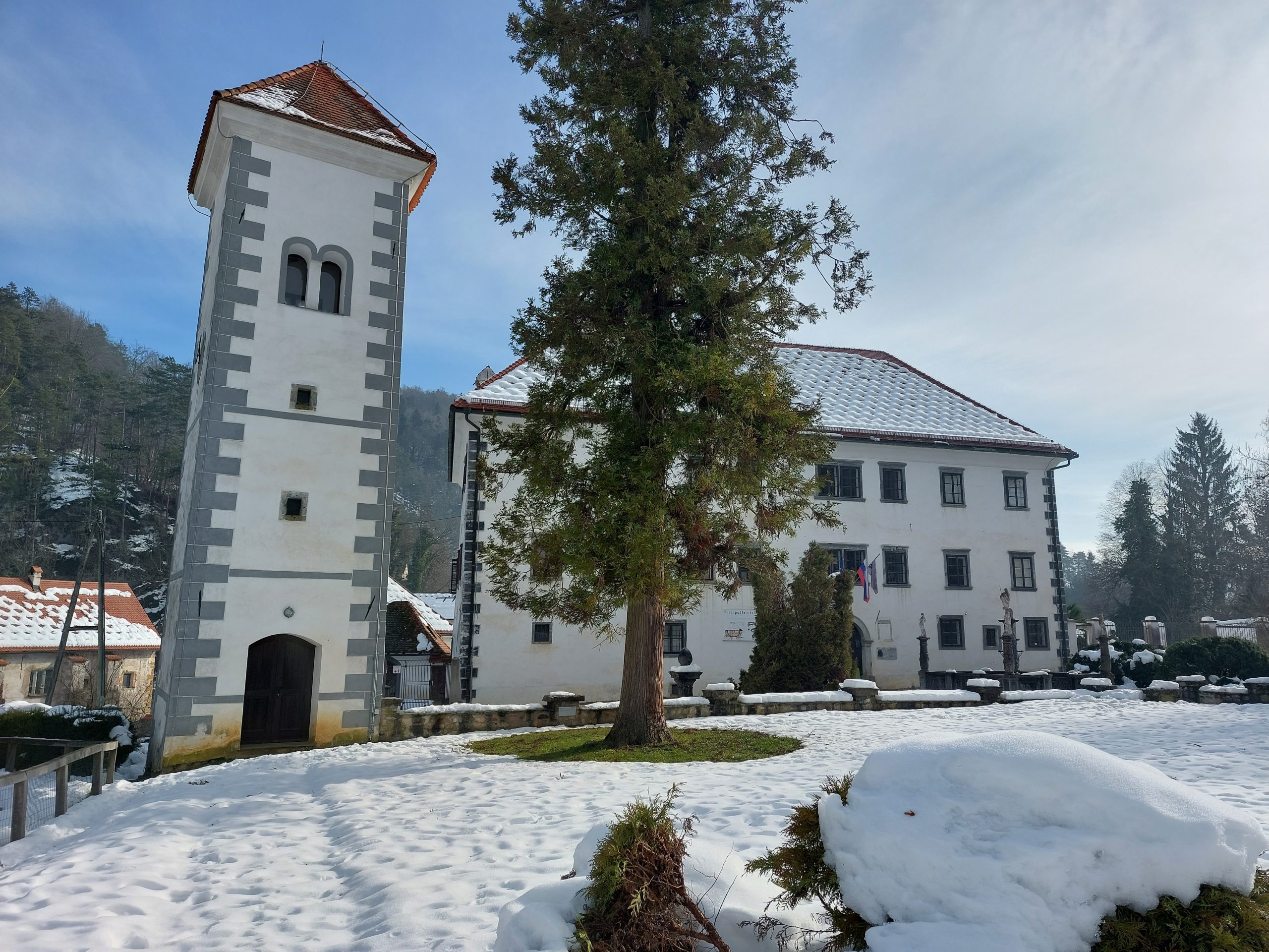 1 Polhov Gradec zima